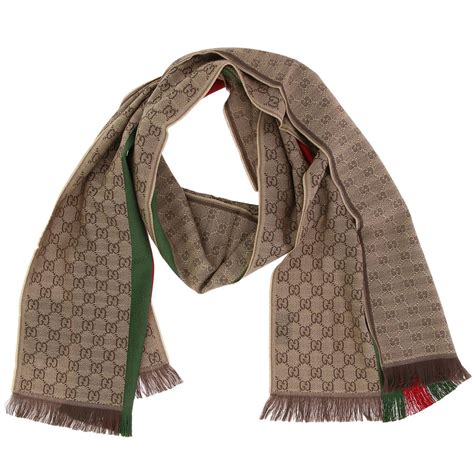 sciarpa gucci indossata uomo|2024 collections .